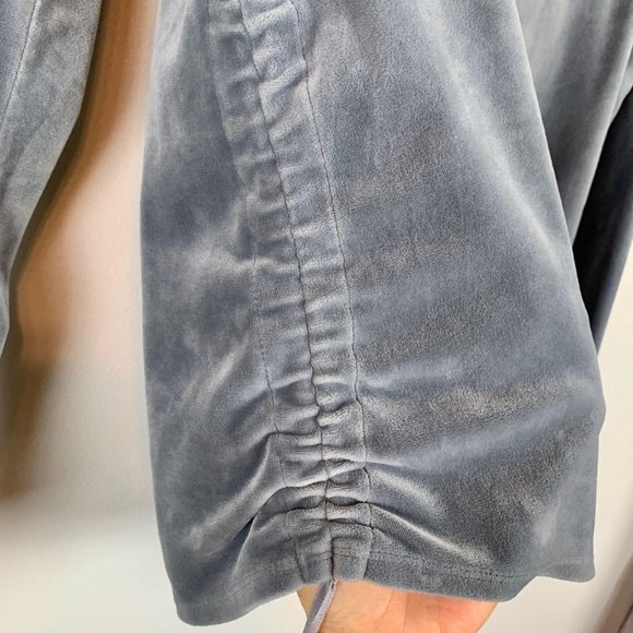 ISABEL Maternity Grey‎ Velour Side-Ruched VNeck Pullover Sz M - Picture 6 of 10